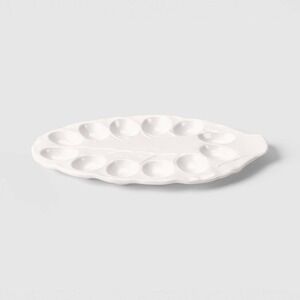 Stoneware Radicchio Egg Plate White – Threshold Easter 2026
